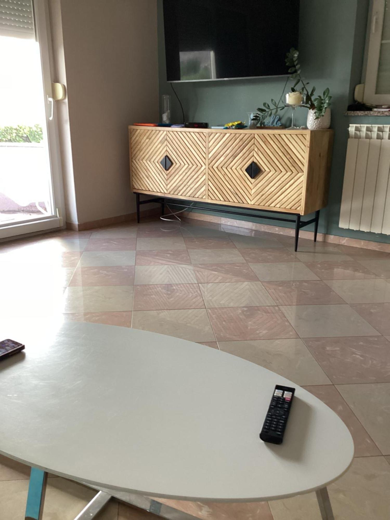 Melanie Apartman
